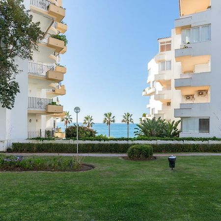 Tgh/ Marbella Beachfront And Center ภายนอก รูปภาพ