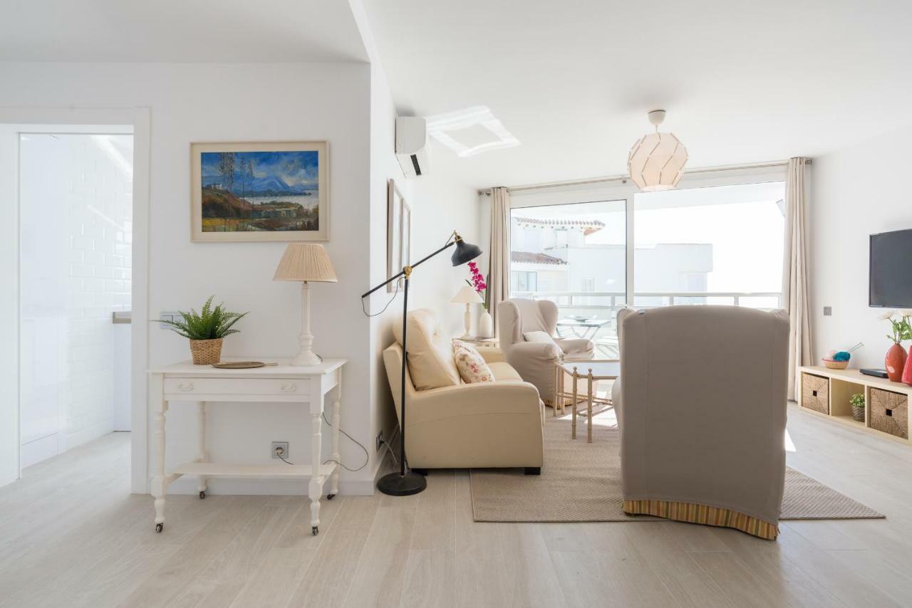 Tgh/ Marbella Beachfront And Center ภายนอก รูปภาพ